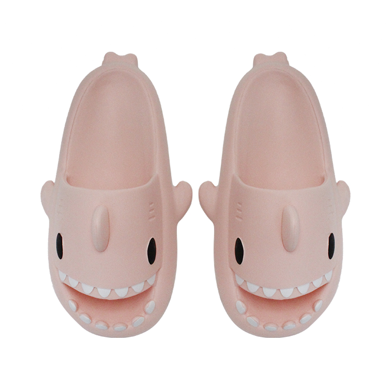 Pantuflas con logotipo personalizado