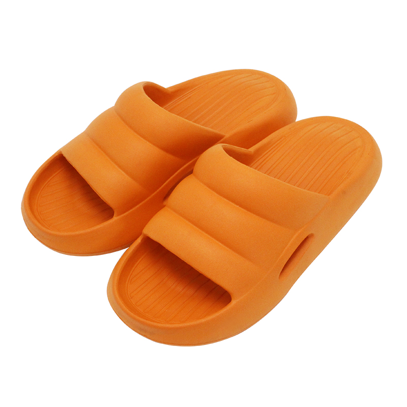 Pantuflas con logotipo personalizado