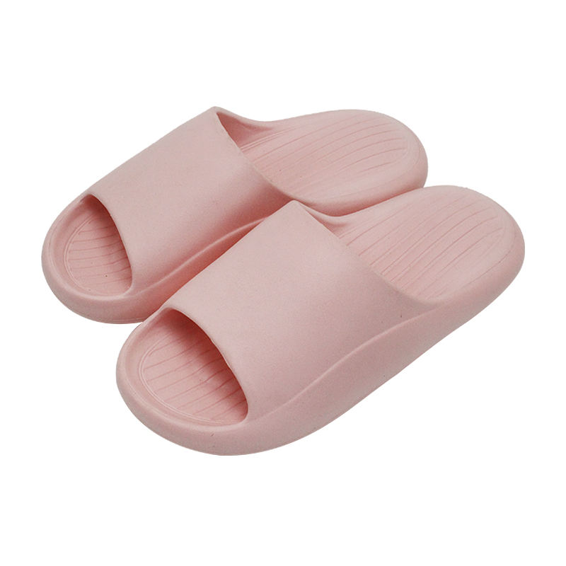 Pantuflas con logotipo personalizado